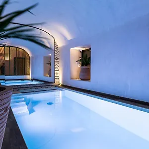 Laz' Urbain Hotel Parijs